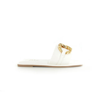 Capri: £8.00 (14 Pairs)