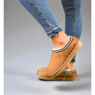 Kelly: Embroided Faux Fur Lined Mule Slippers - Chestnut