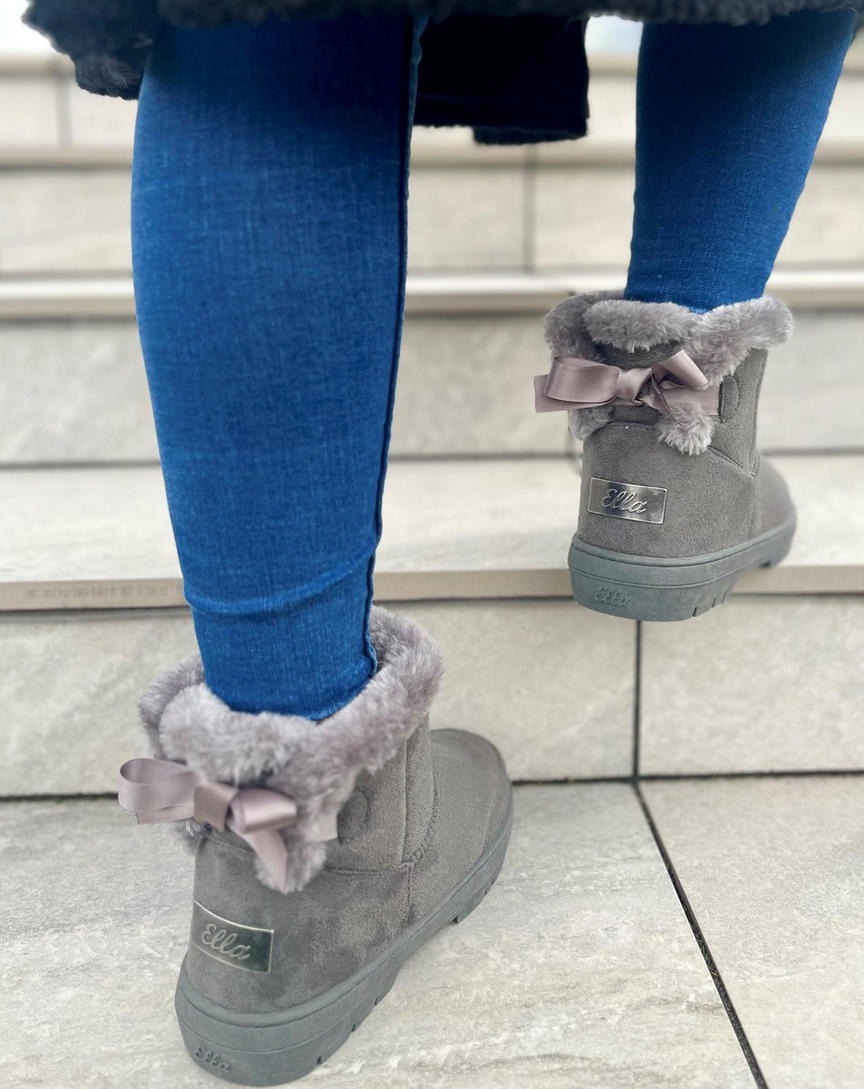 BOOTS Ella Shoes