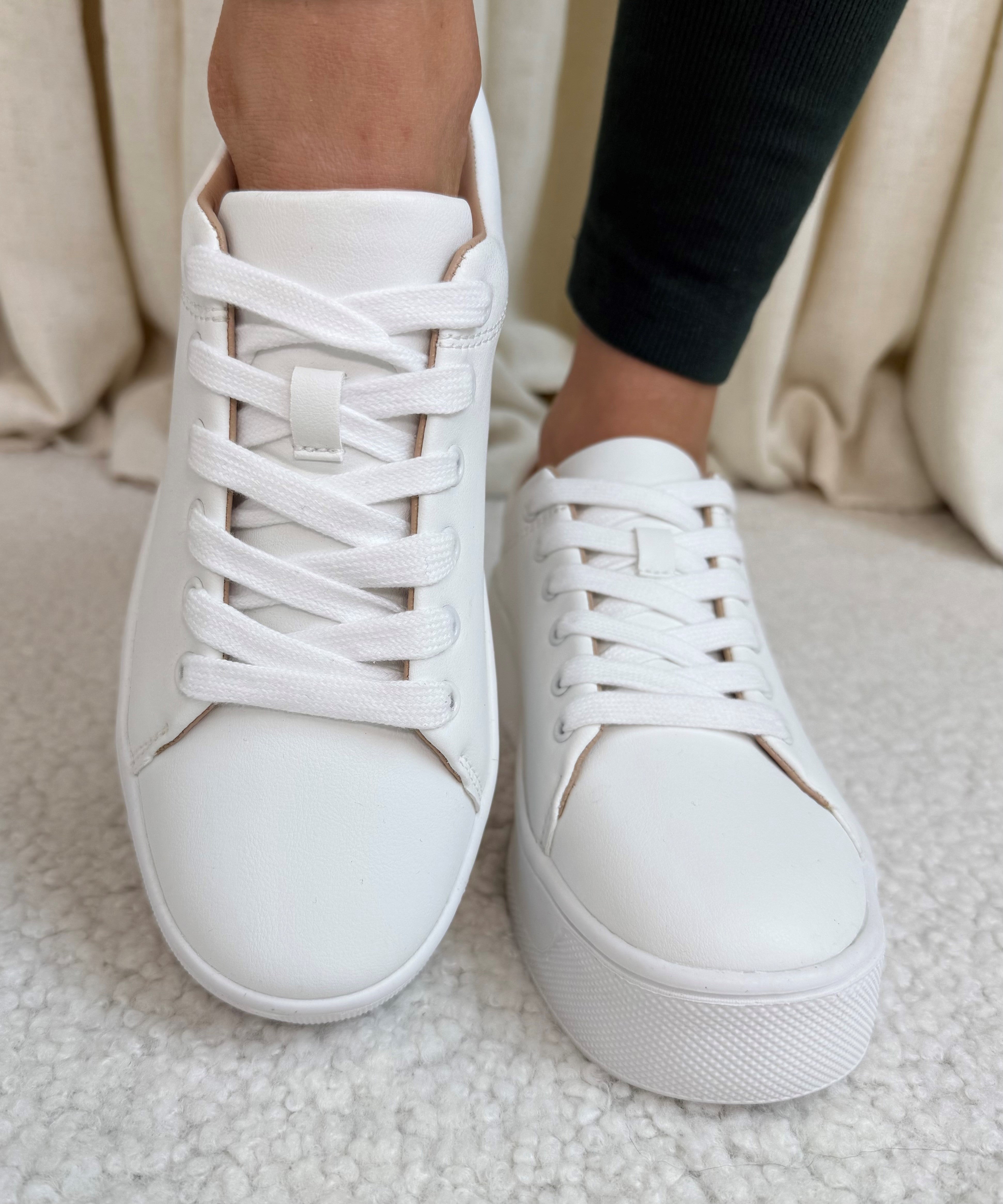 White Trainers Best Fashion Trainers Como- Womens Comfort Fashion