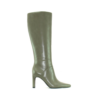 Roxy - £19.00 (14 Pairs)