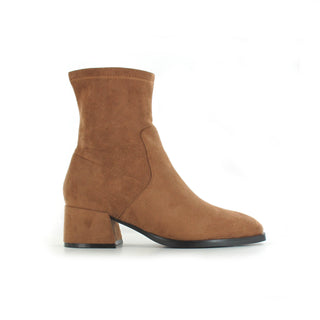 Sammy - £15.00 (14 Pairs)